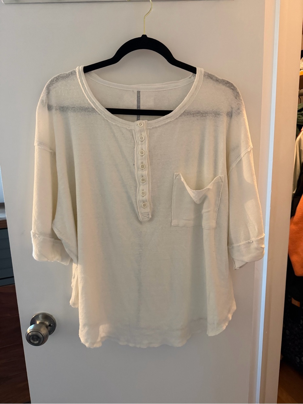 Free People Aspen Henley Tee Size Large clean ivory